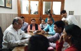 चिकित्सा शिक्षा मंत्री ने पीजीआई और केजीएमयू कर्मचारियों को दिया आश्वासन