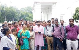 मांग पूरी ना होने पर नर्सों ने दी कार्य ठप करने की चेतावनी