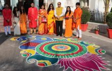 केजीएमयू : वसन्त पंचमी पर मां सरस्वती की पूजा की, रंग-बिरंगी रंगोली से सजाया प्रांगण